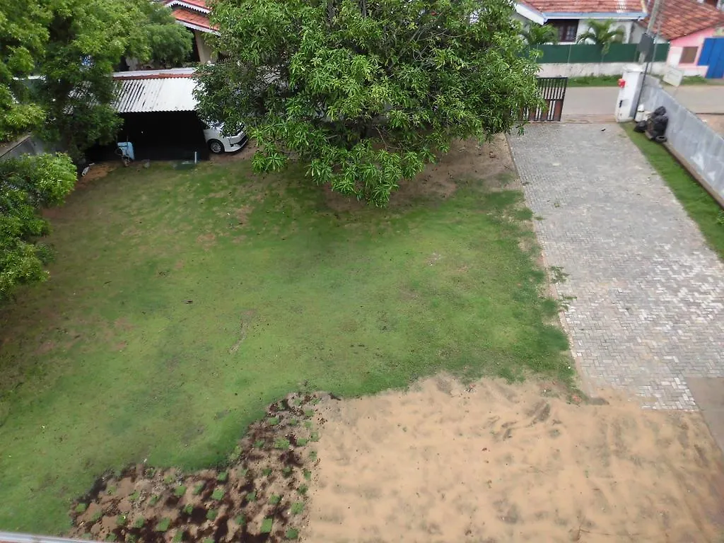 Bed and Breakfast Pick & Go White House Negombo